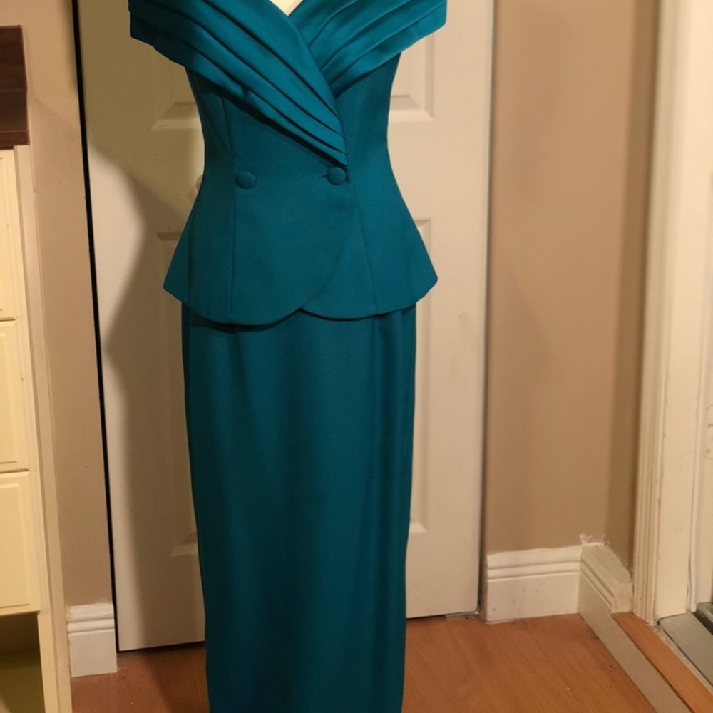 Formal - Picture 2 of 5